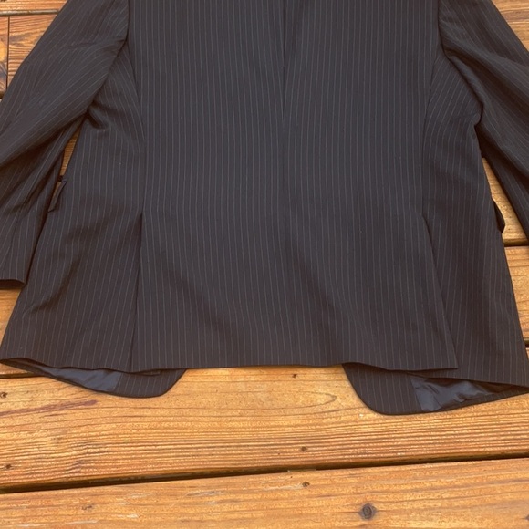 Kenneth Cole Reaction Wool 4 Button Black/Gray Pinstripe Suit Jacket Size Large - Picture 14 of 16